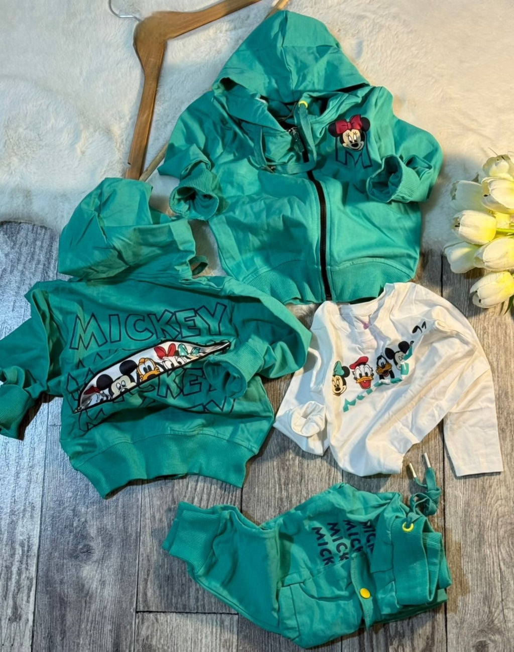 طقم ميكي كيوت