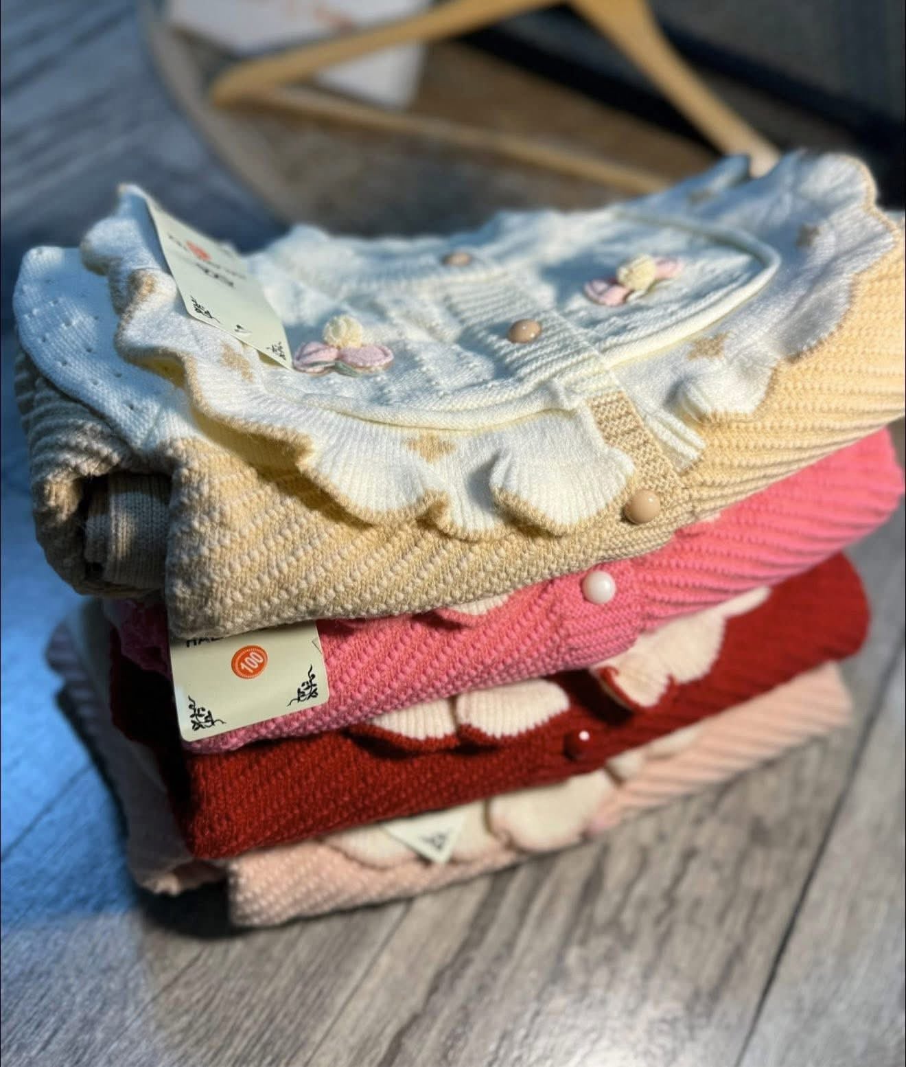 طقم الياسمينه