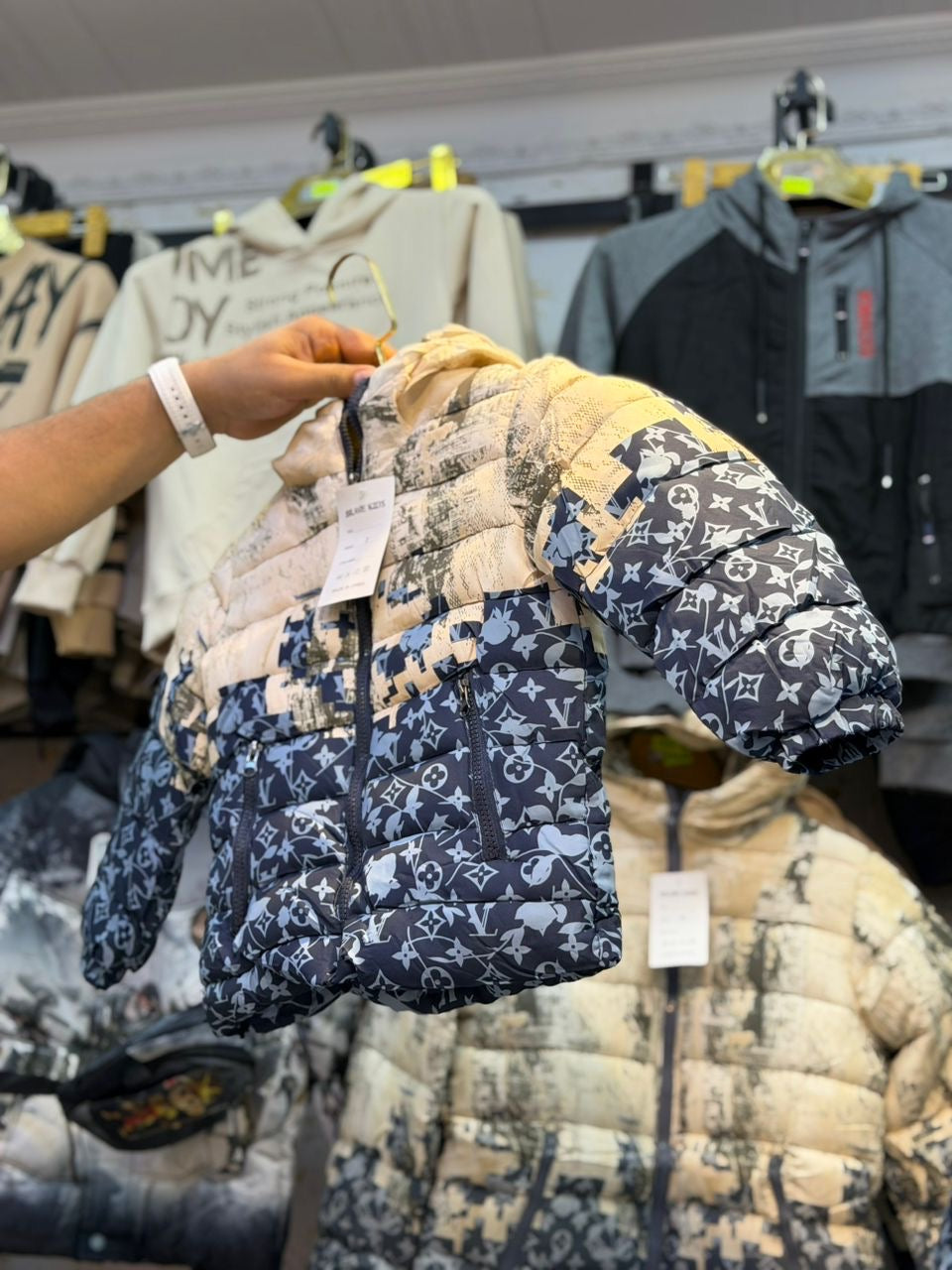 دفا وأناقة 🎀