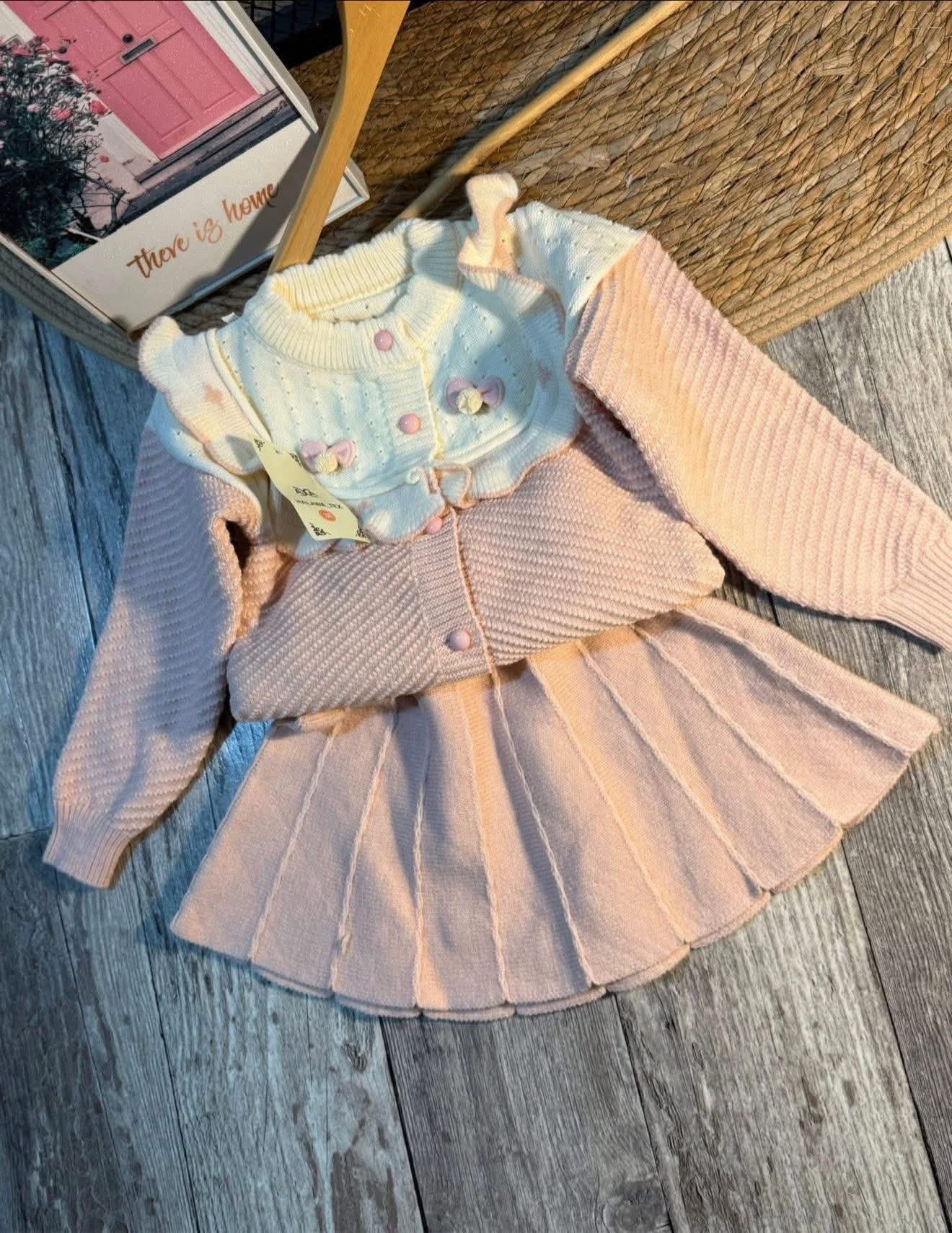 طقم الياسمينه